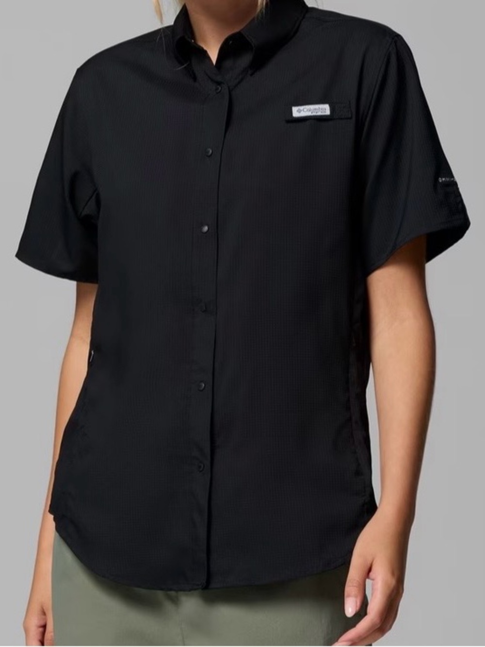 Columbia Black Short-Sleeve Button Down